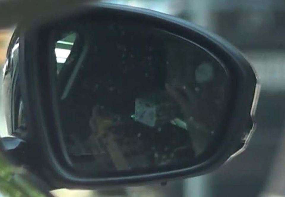 Emina Jahović 8.jpg