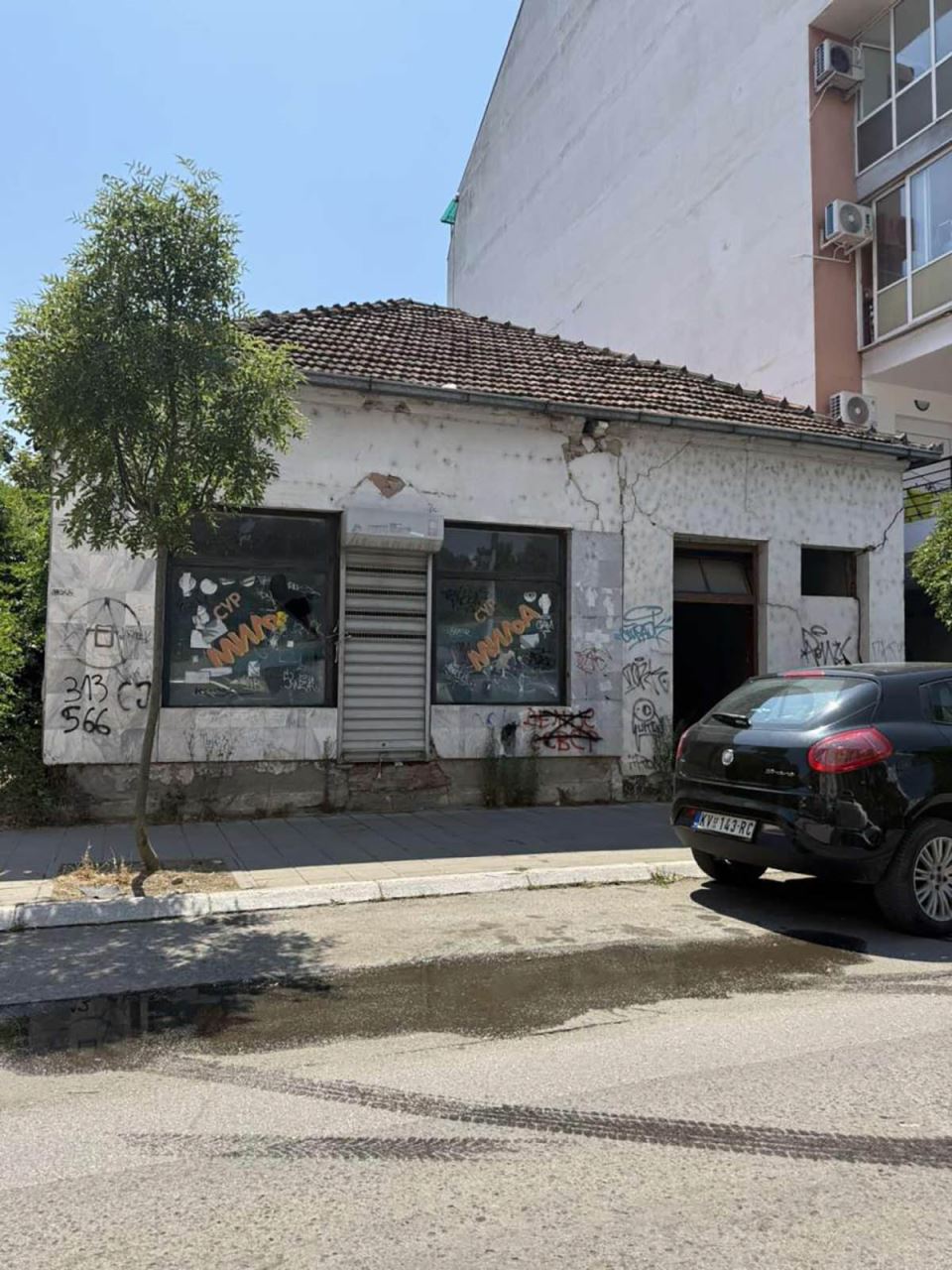 Predrag Živković Tozovac kuća  (1).jpg