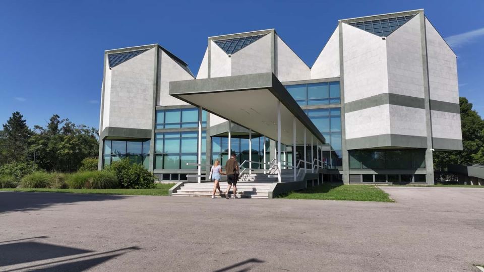 Muzej savremene umetnosti 1.jpg