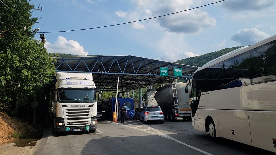 Administrativni prelaz Brnjak