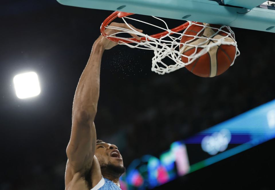 Janis Adetokunbo (1).jpg