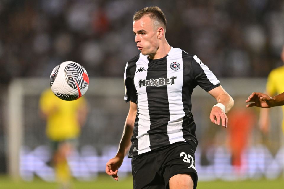 Nemanja Trifunović u dresu Partizana.