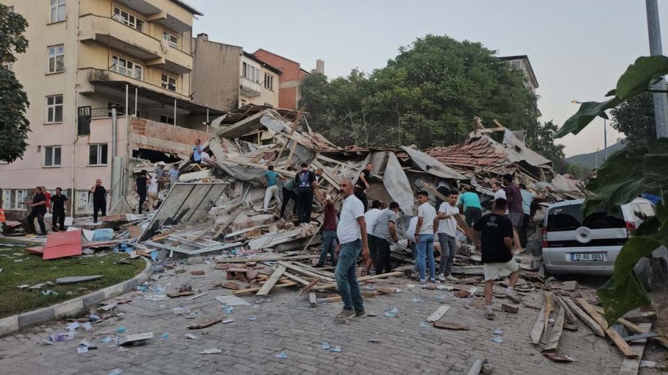 Zemljotres u Turskoj 1.jpg