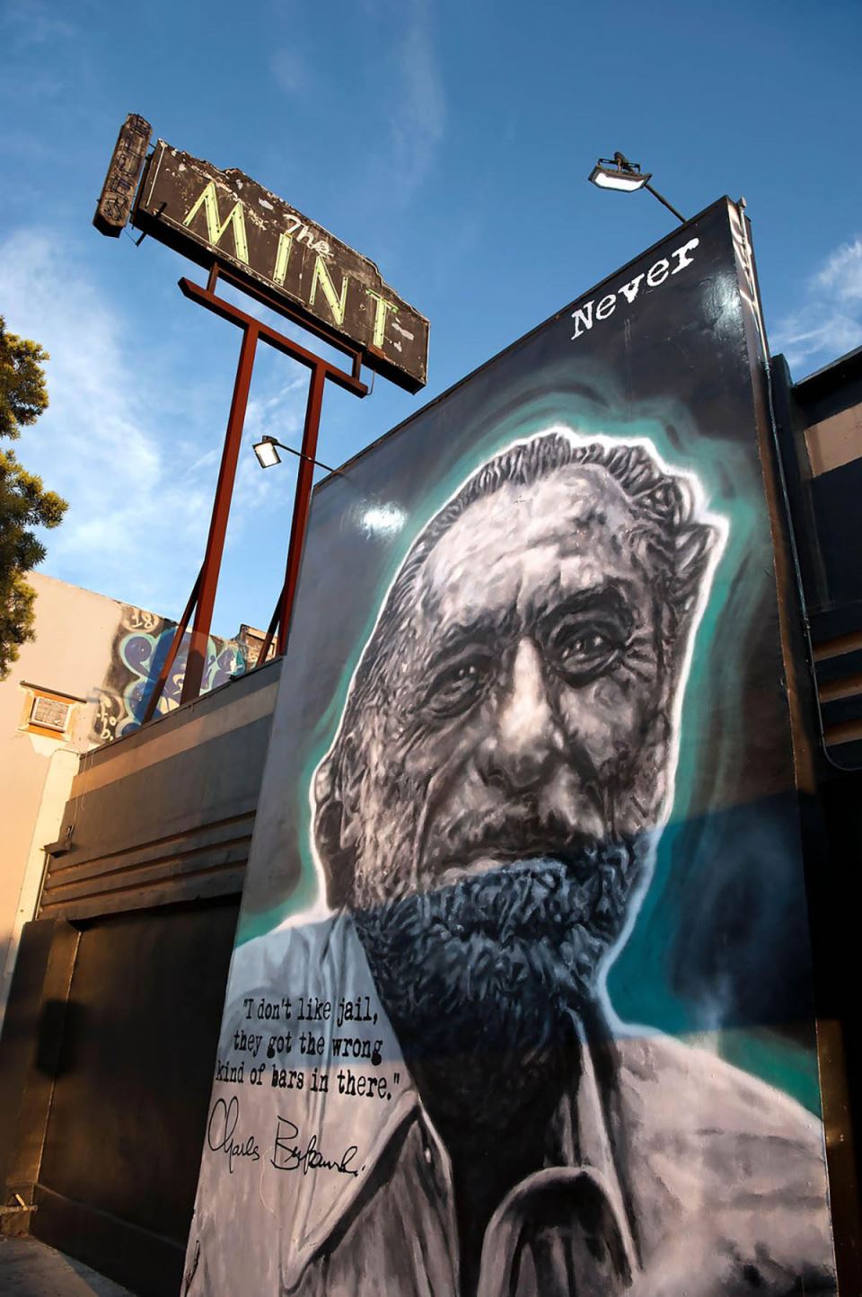 Čarls Bukovski  (2).jpg