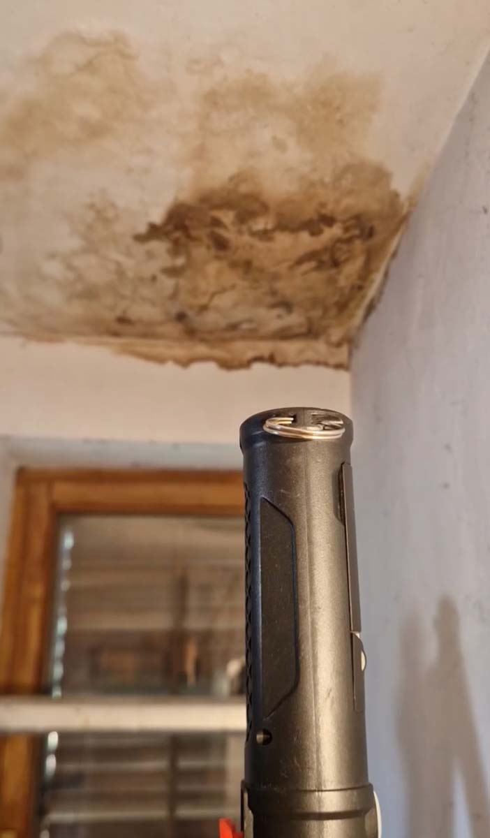 Leglo Stršljenova 1.jpg