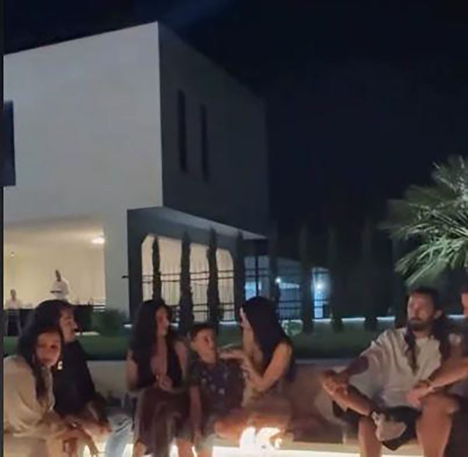 Mile Kitić se uselio u vilu na Avali (1).jpg