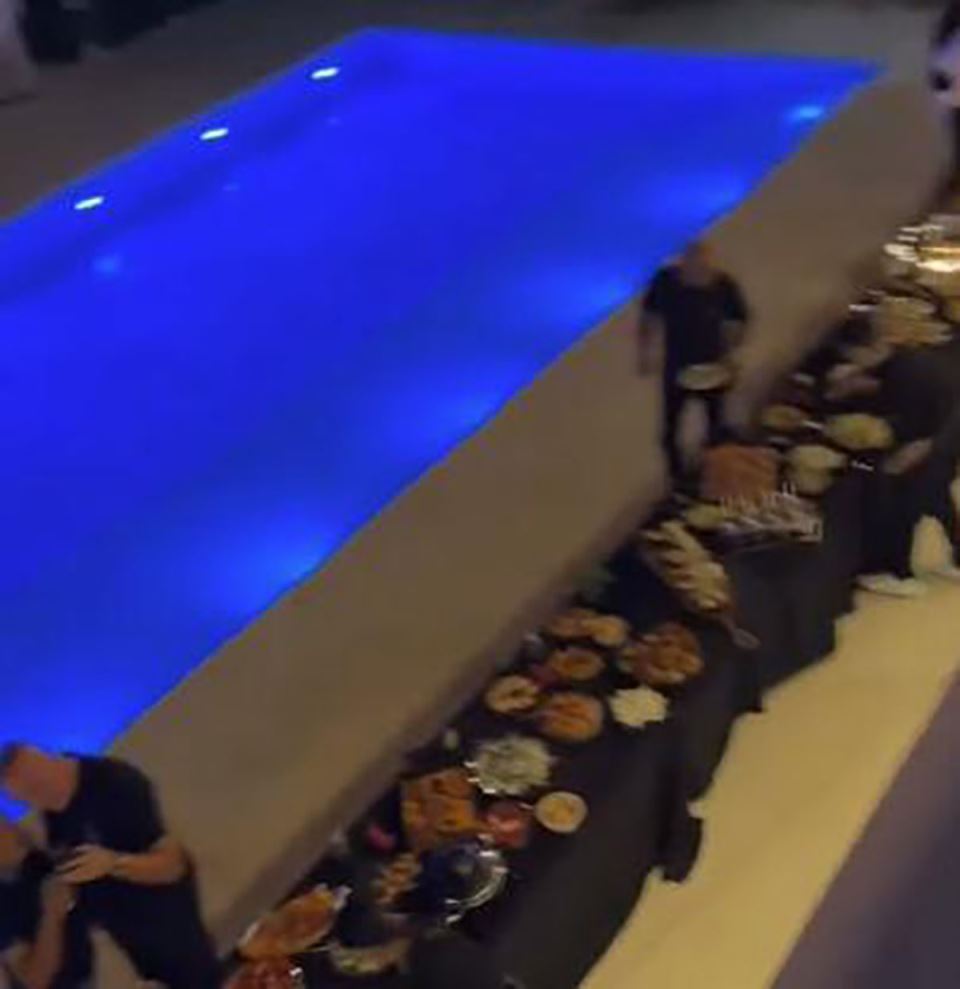 Mile Kitić se uselio u vilu na Avali (5).jpg