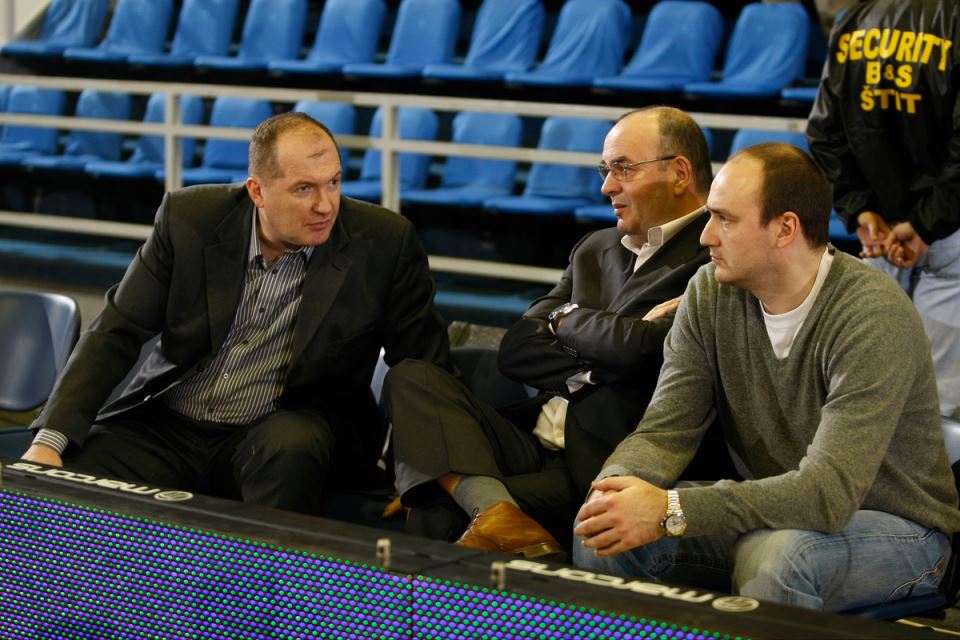 Stevan Karadžić sa Duškom Vujoševićem i Mićom Berićem