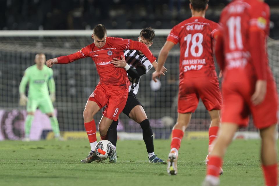 Miloš Jović na meču protiv Partizana.