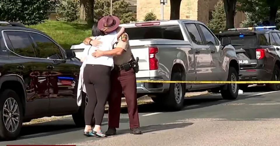 pucnjava u katoličkoj školi u Mineapolisu (2).jpg