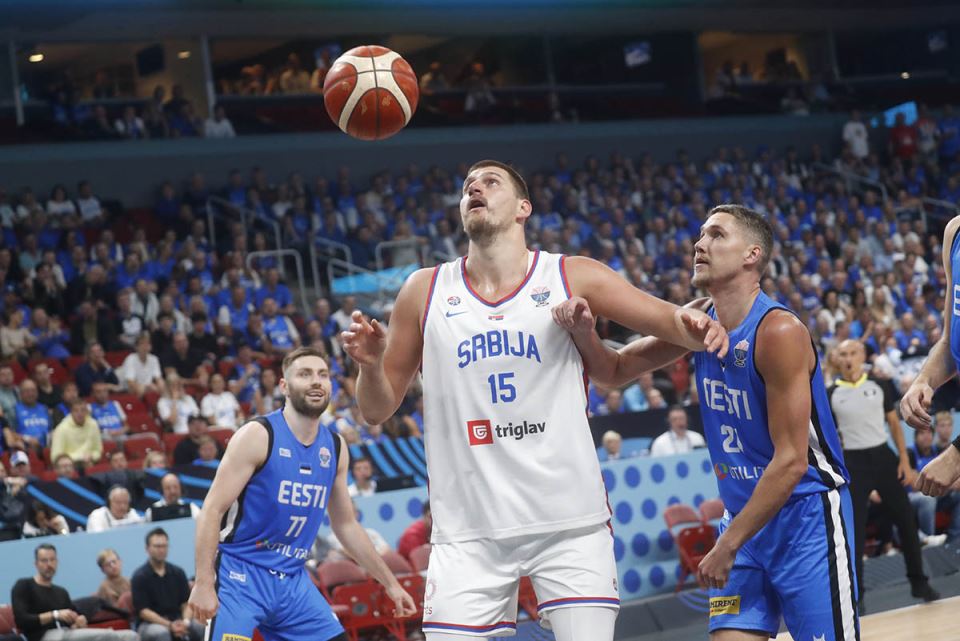 Nikola Jokić na meču protiv Estonije