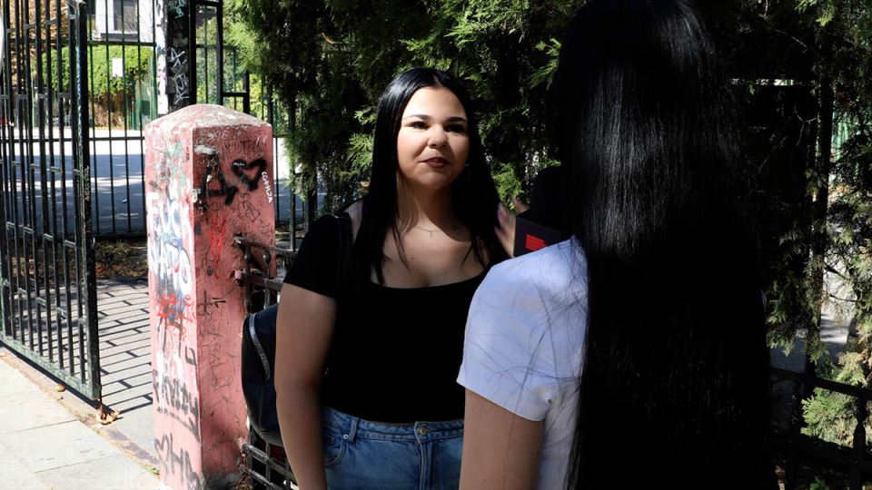 anketa zašto su devojke same (1).jpg