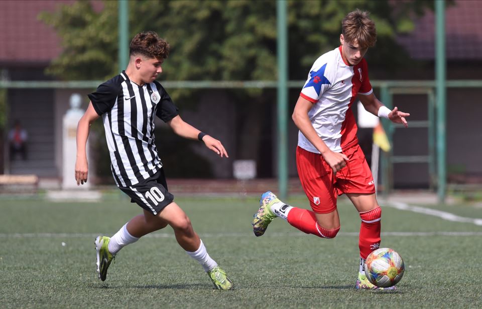 Fudbaler srpskog porekla Vilijam Bili Milvud.