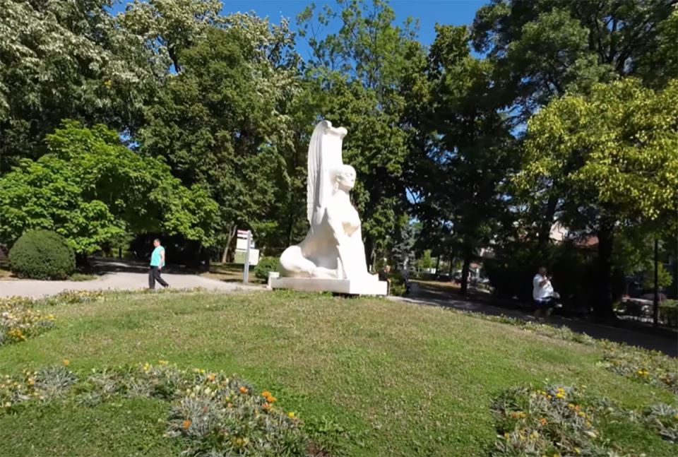 park Bukovičke banje (1).jpg