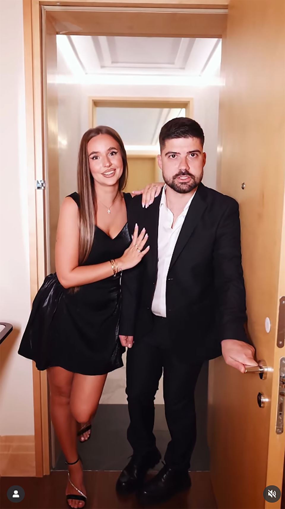 Lea Stanković i verenik i Lea Stanković porodica