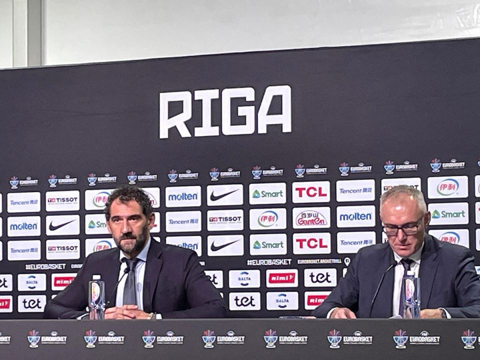 FIBA konferencija Garbahosa i Novak (2).jpg