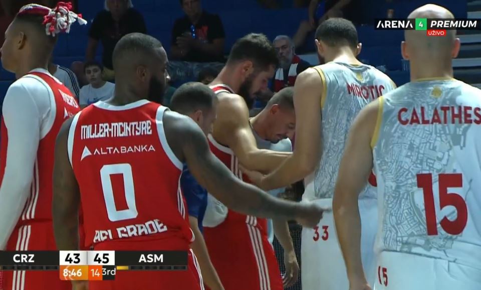 Nikola Kalinić povredio zglob na pripremama