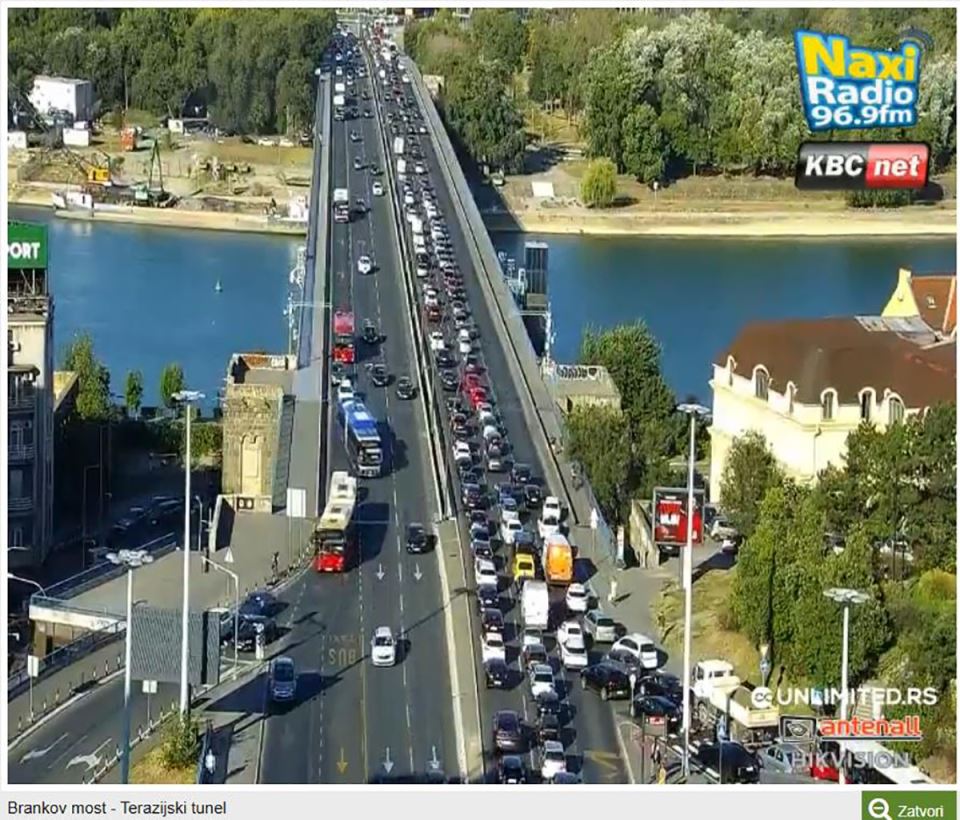 gužve u Beogradu (1).jpg