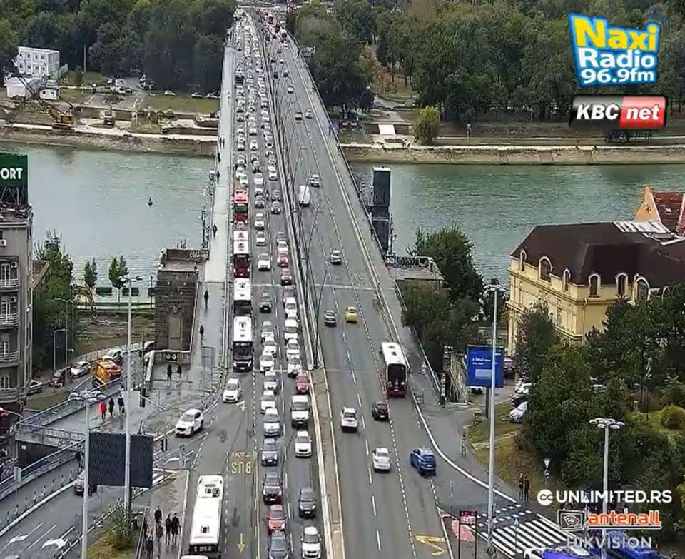 Beograd saobraćaj (1).jpg