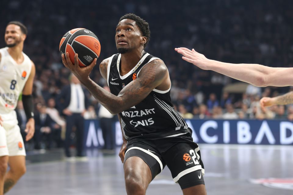 Partizan - Efes  (1).JPG