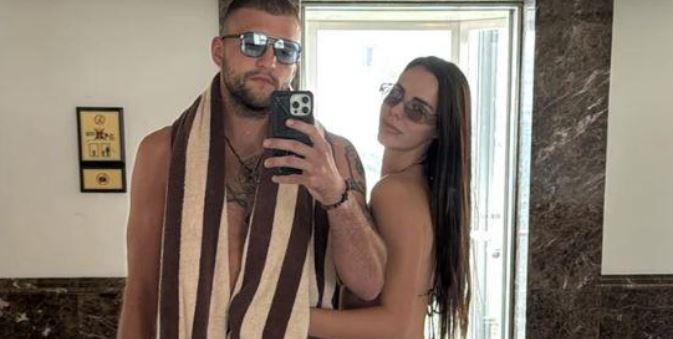 Veljko Ražnatović i Bogdana Ražnatović.png