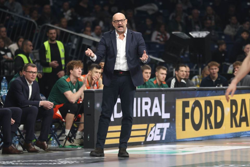 Zvezdan Mitrović (3).jpg