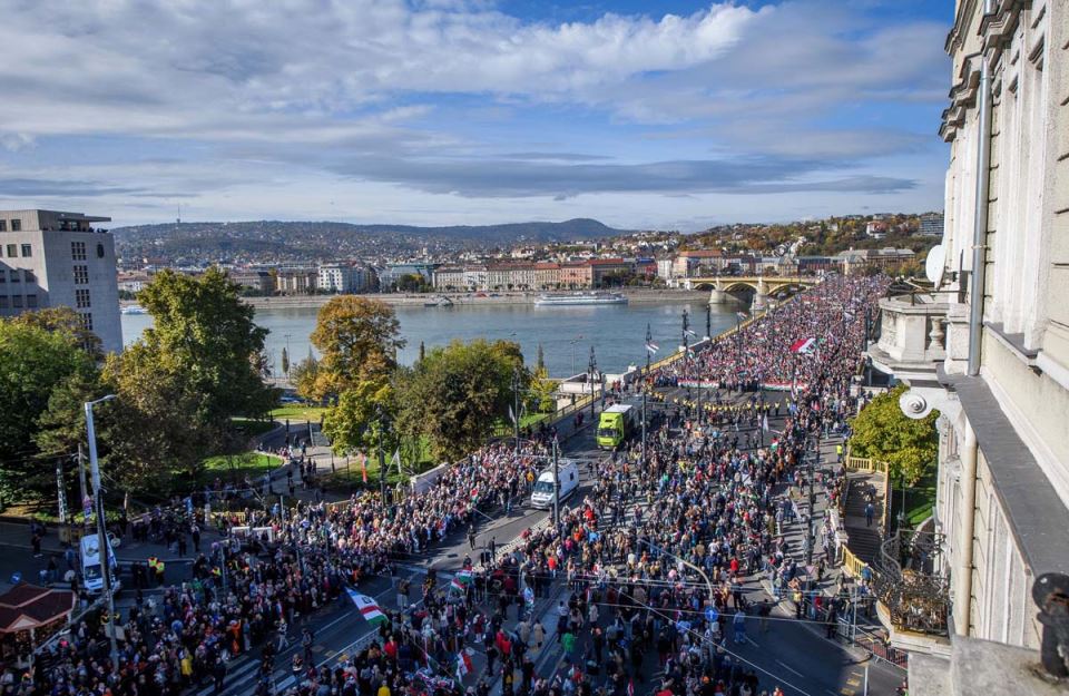 Protest u Mađarskoj zbog Ukrajine 1.jpg