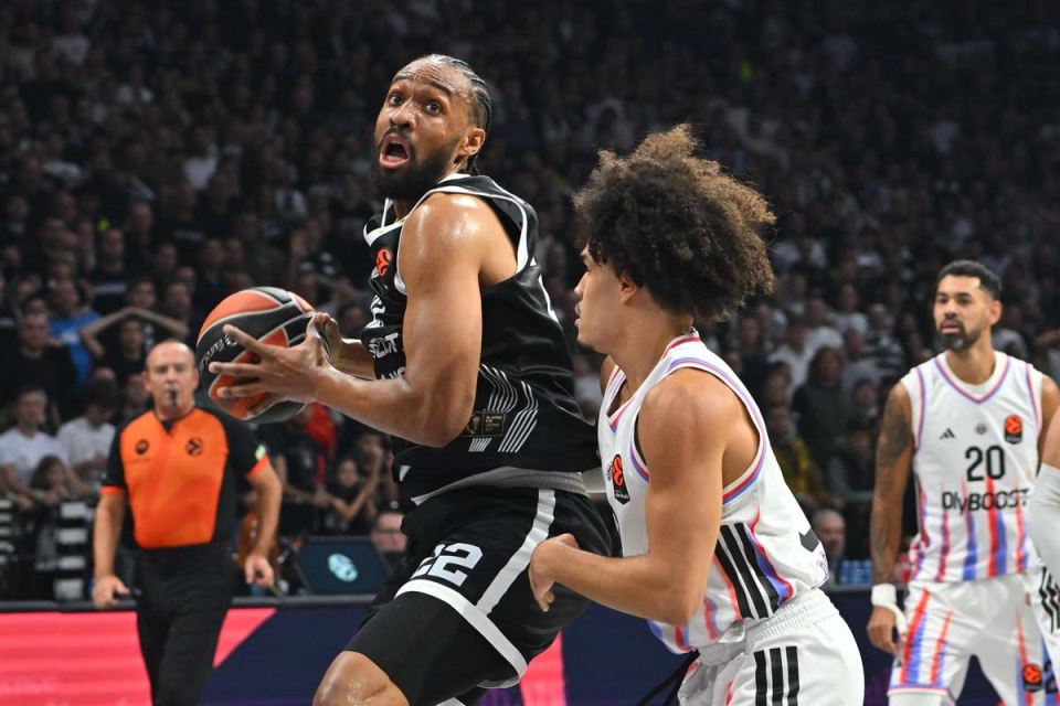 Partizan - Pariz 1.jpg