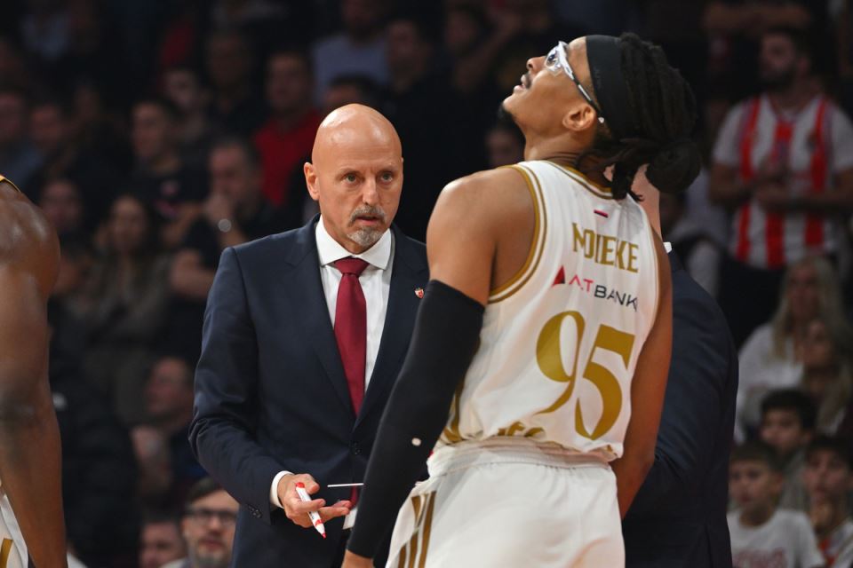 Saša Obradović i Čima Moneke na meču Zvezde i Asvela