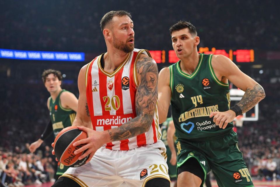 Crvena zvezda - Panatinaikos  4.JPG