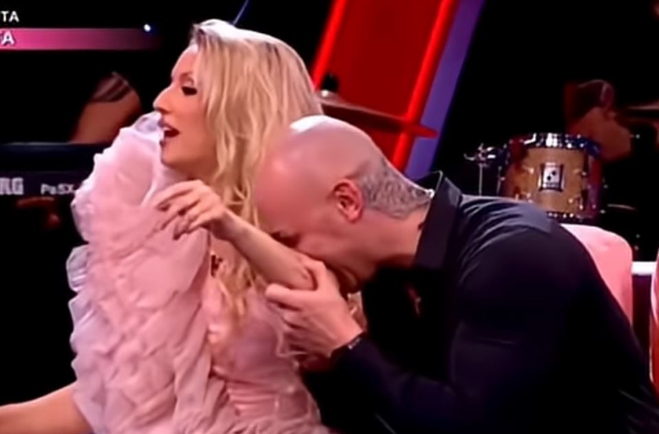 Rada Manojlović i Desingerica