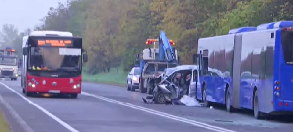 Teška nesreća na Obrenovačkom putu (5).jpg