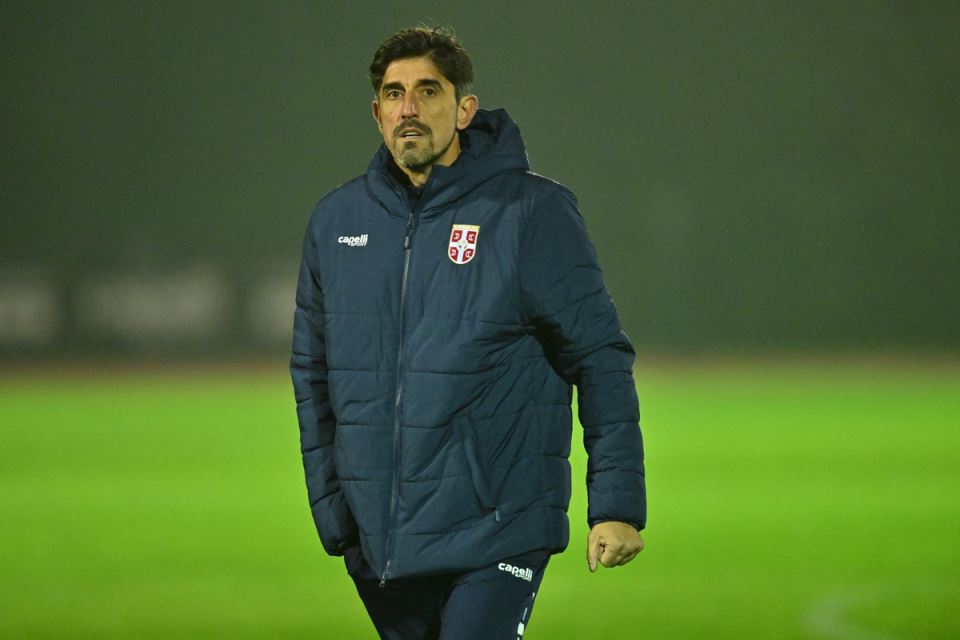 Prvi trening Veljka Paunovića 1.JPG