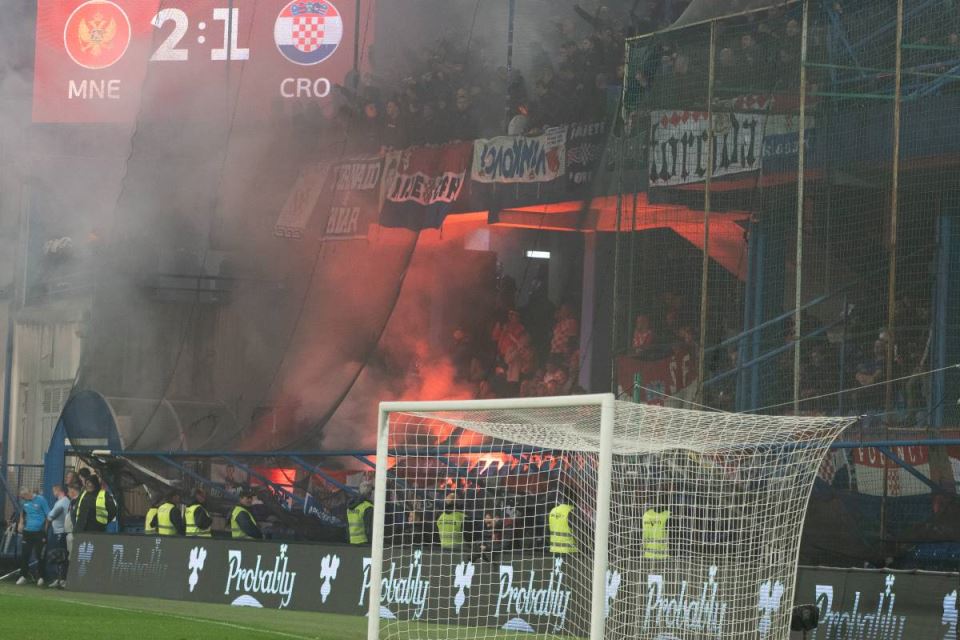Navijači Hrvatske u Crnoj Gori
