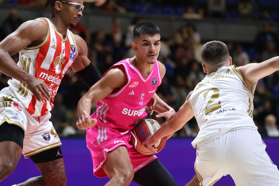 Savo Drezgić u brobi za loptu