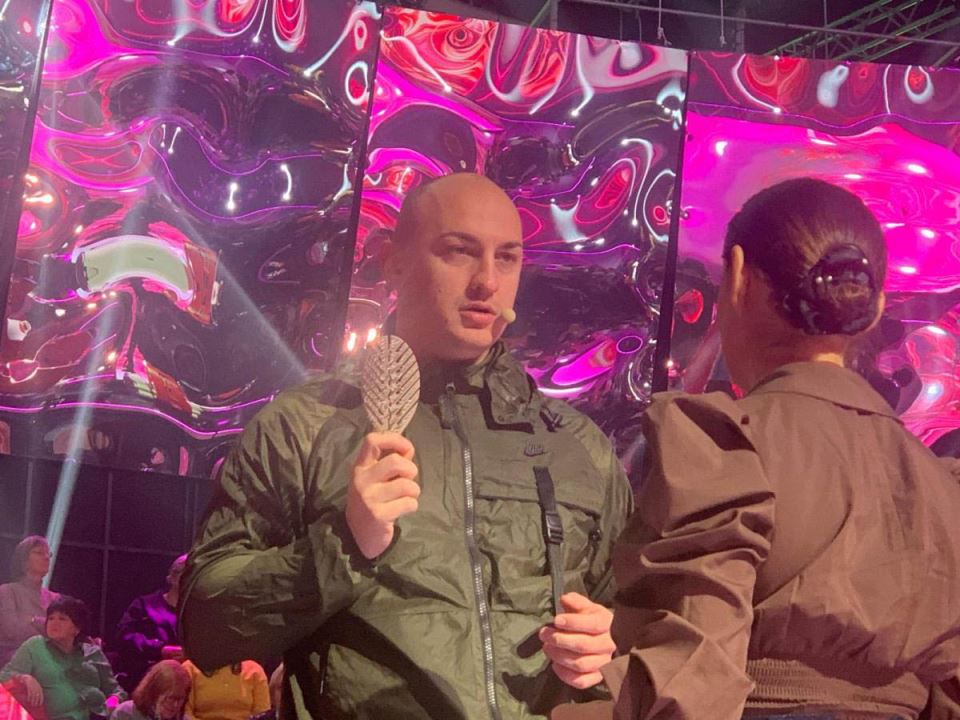 Desingerica se češlja (2).jpg