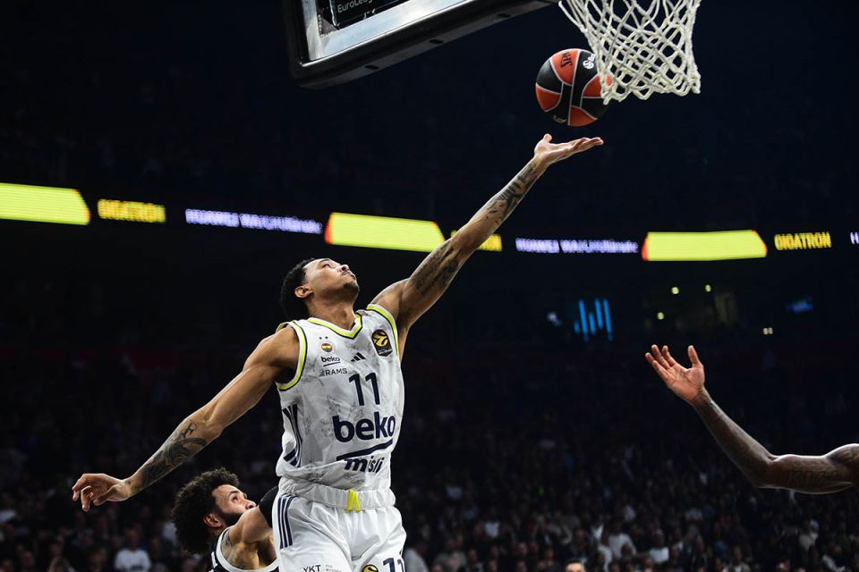 Partizan - Fenerbahče (1).jpg