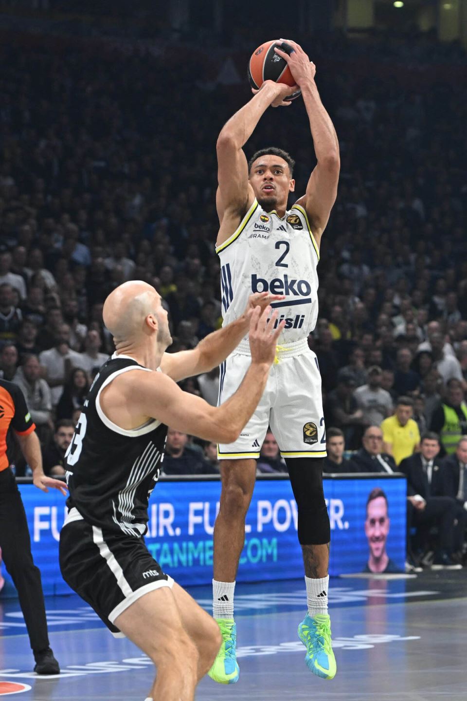 Partizan - Fenerbahče (1).jpg