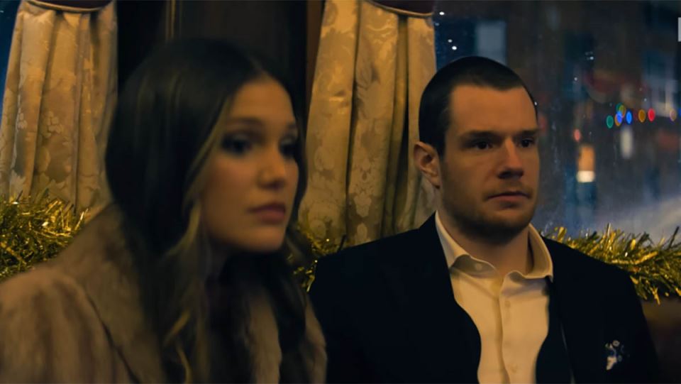 Jingle Bell Heist (2).jpg