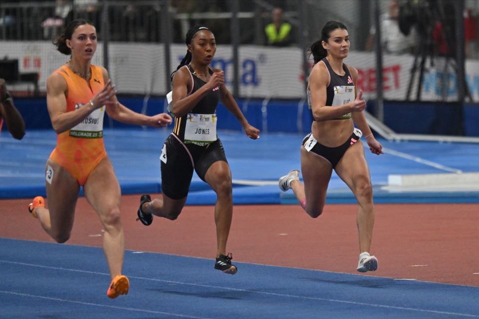 Ivana Ilić trči na 100 metara