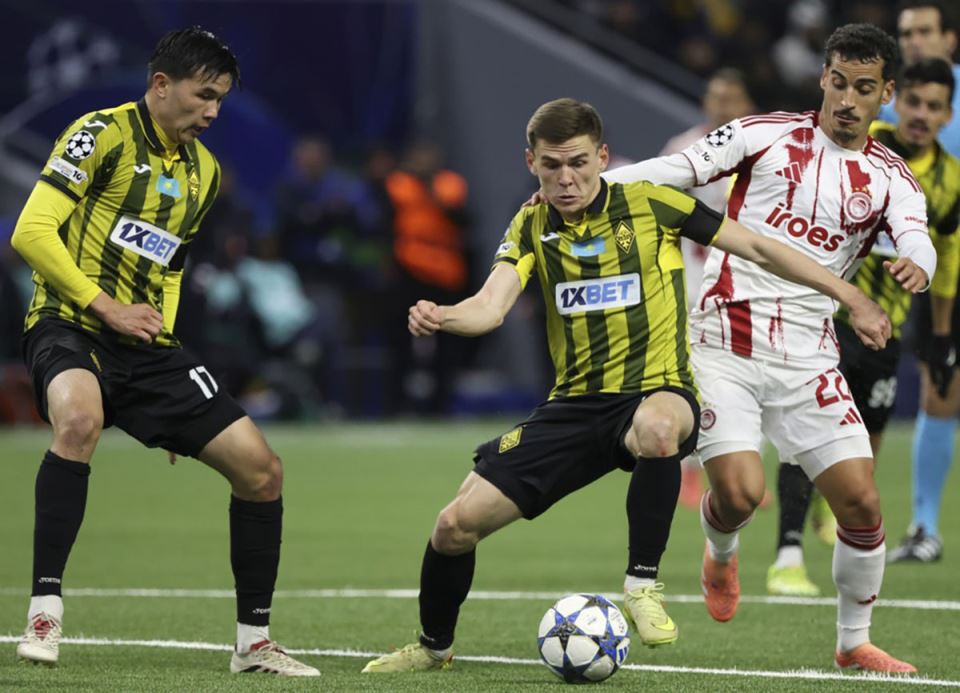 Olimpijakos - Kairat (1).jpg