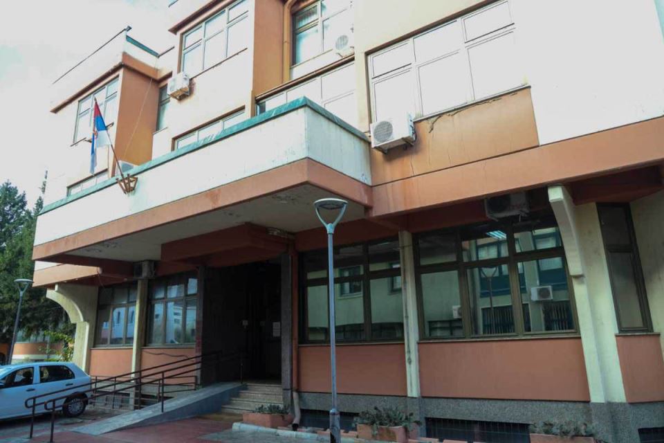 Fotografije advokata i zgrade Višeg suda u Jagodini (1) copy.jpg