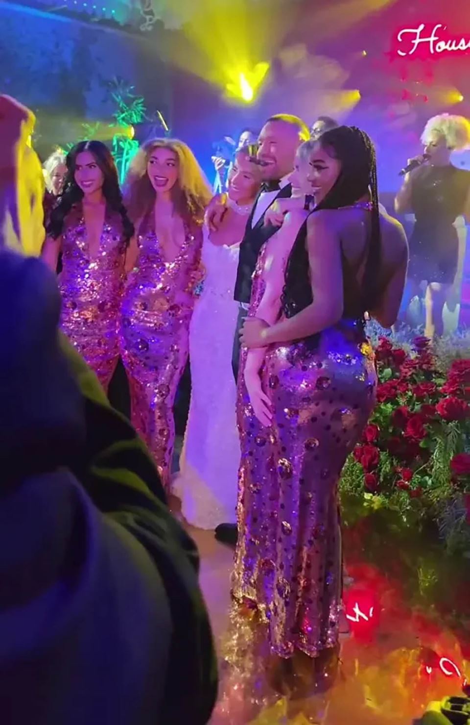 Konor Mekgregor venčanje (1).jpg