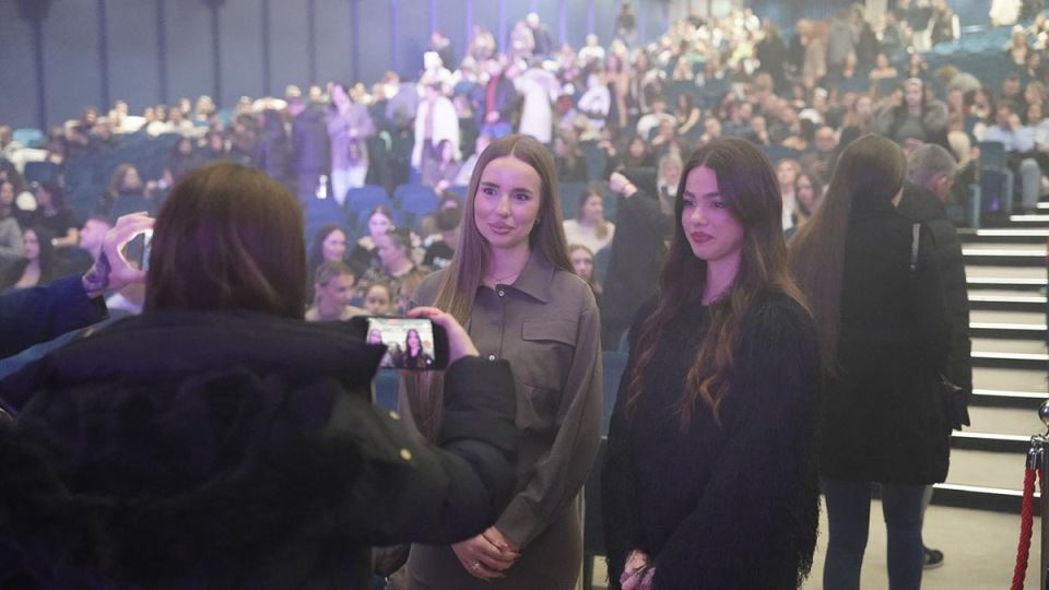 Poznati na drugom koncertu Sase Kovacevica (1).jpg