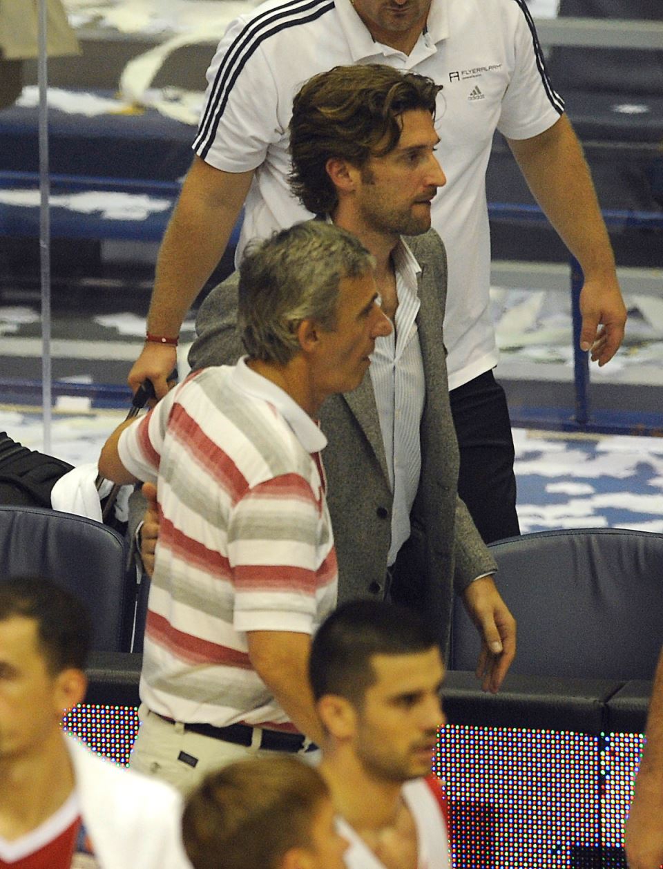 Marko Pešić i Svetislav Pešić na utakmici Bajern Zvezda