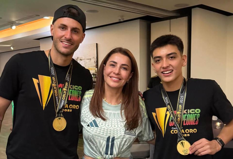 I could not be more humbled and grateful to experience the magic of Mexico ✨ 🇲🇽 Congratulation copy.jpg