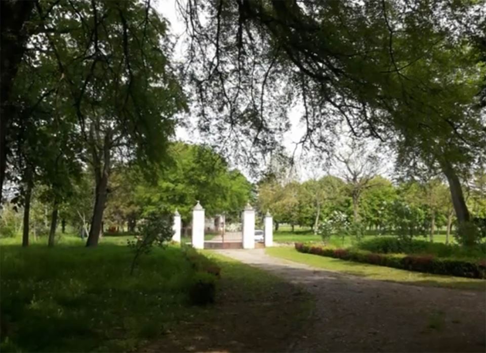 Dvorac Sokolac (2).jpg