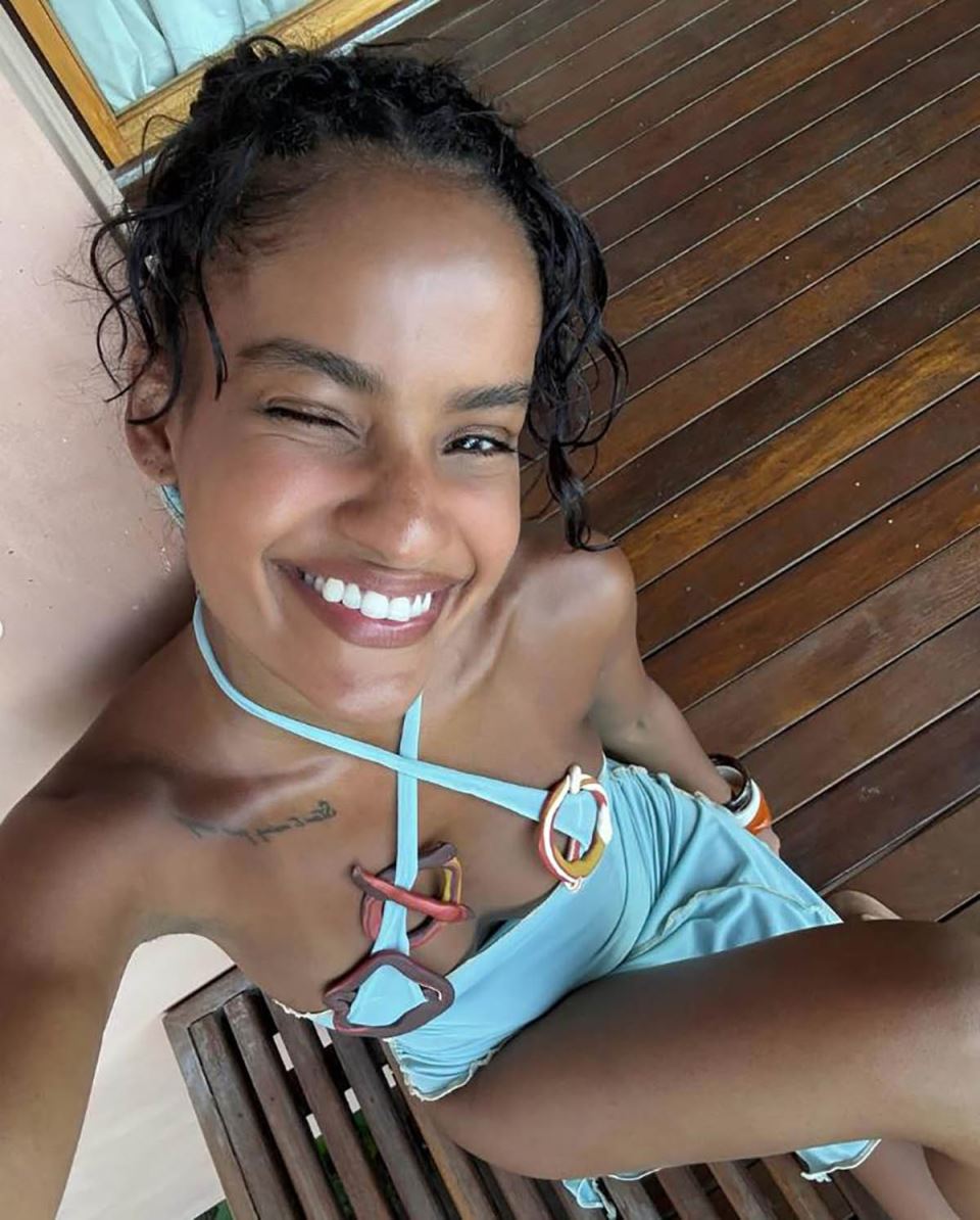 Nara Baptista  (1).jpg