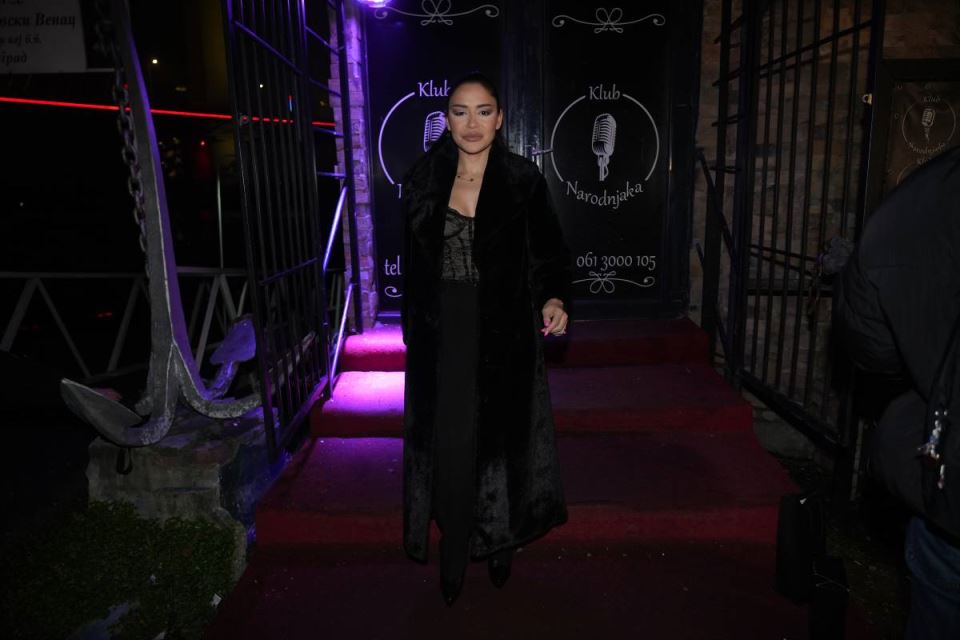 Aleksandra Mladenović