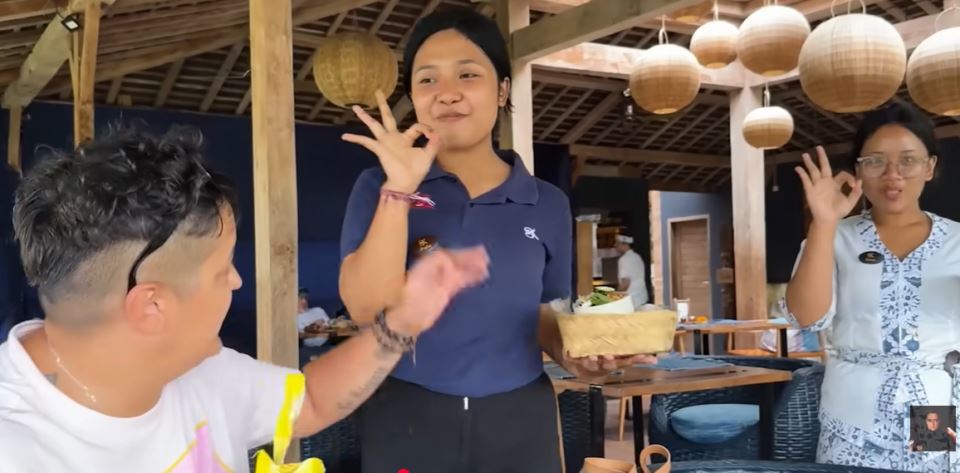 Marija Šerifović Jovana Pajić odmor na Baliju (3).png